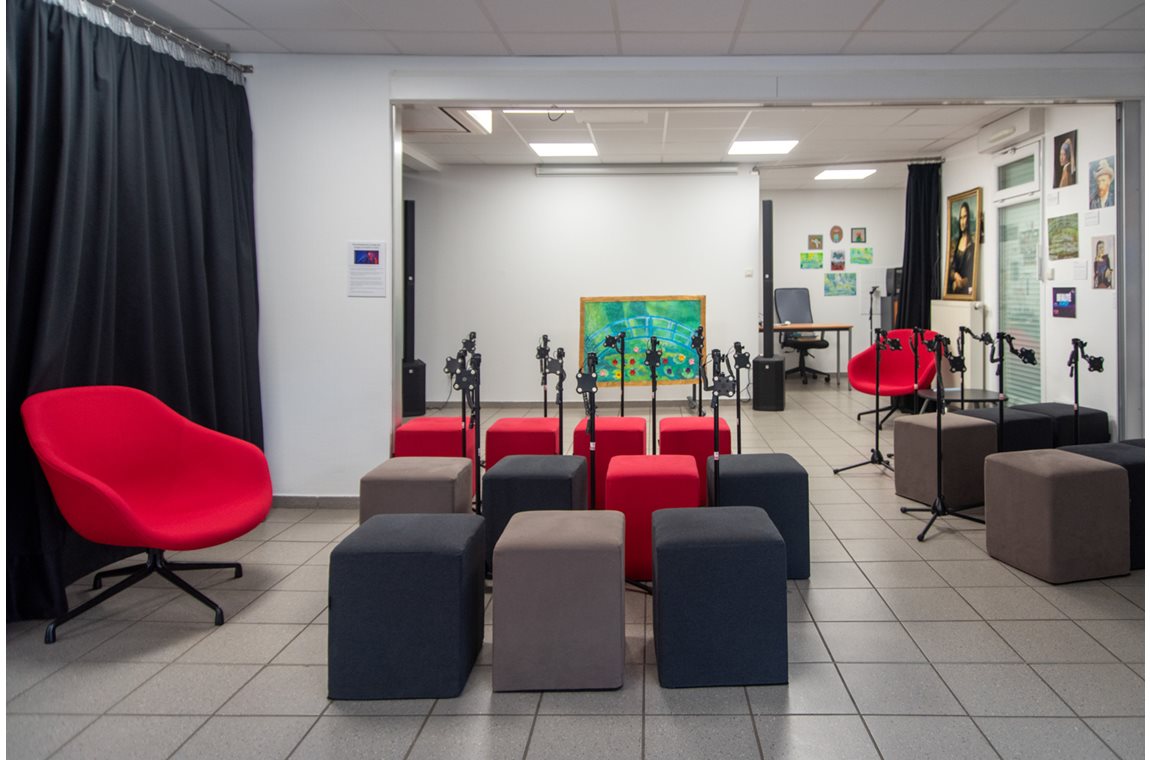 Öffentliche Bibliothek Savigneux, Frankreich - Öffentliche Bibliothek