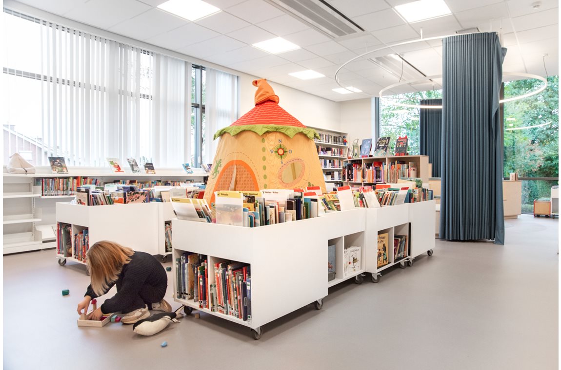 Bibliothèque municipale d'Zingem, Belgique - Bibliothèque municipale et BDP