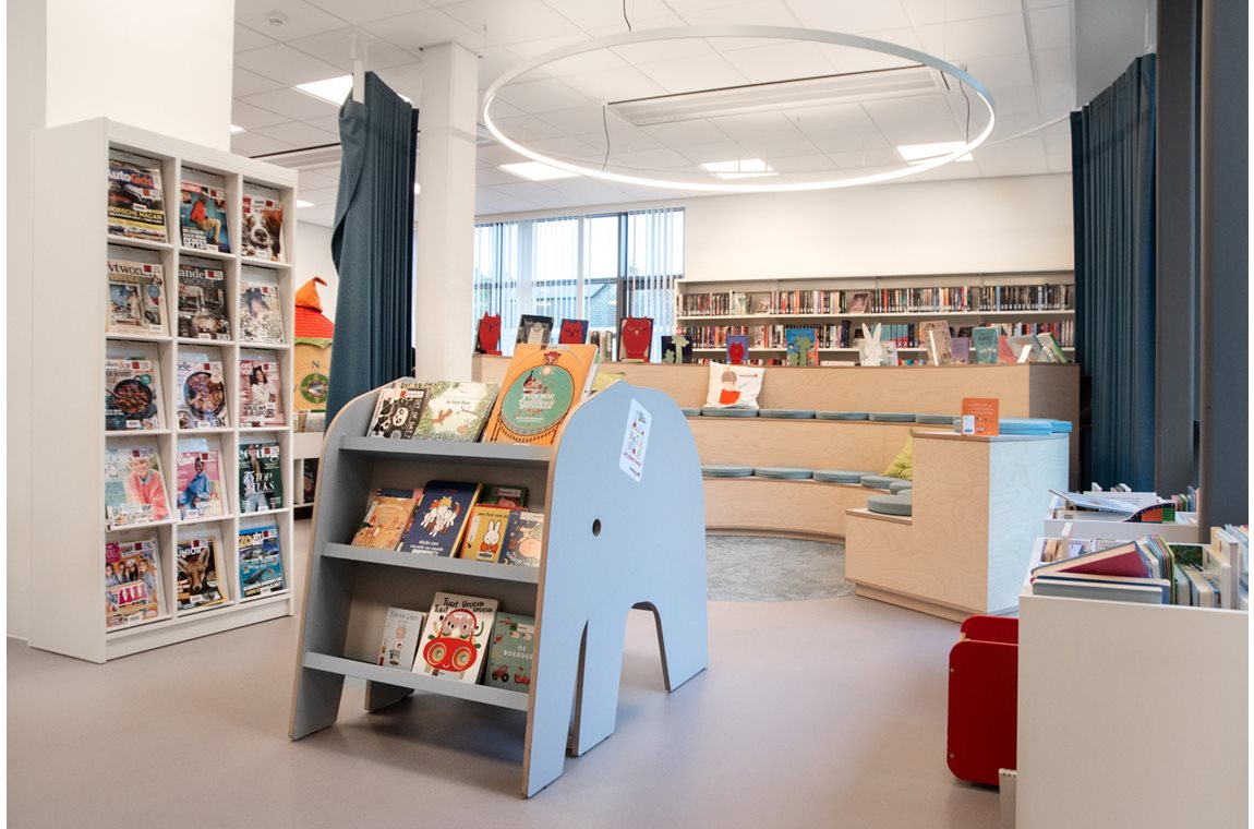 Bibliothèque municipale d'Zingem, Belgique - Bibliothèque municipale et BDP
