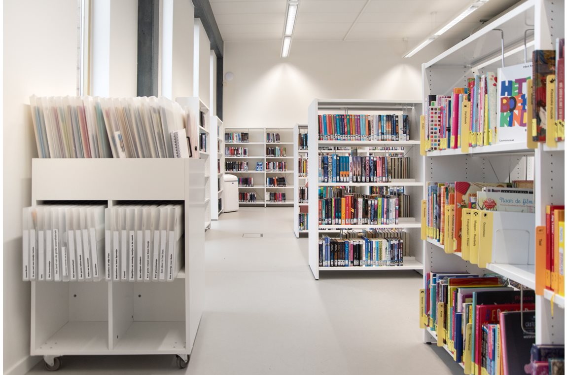 Bibliothèque municipale d'Schilde, Belgique - Bibliothèque municipale et BDP