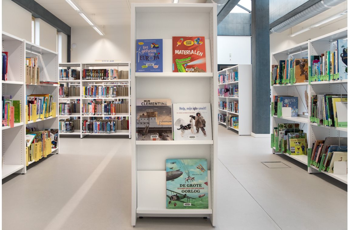 Bibliothèque municipale d'Schilde, Belgique - Bibliothèque municipale et BDP