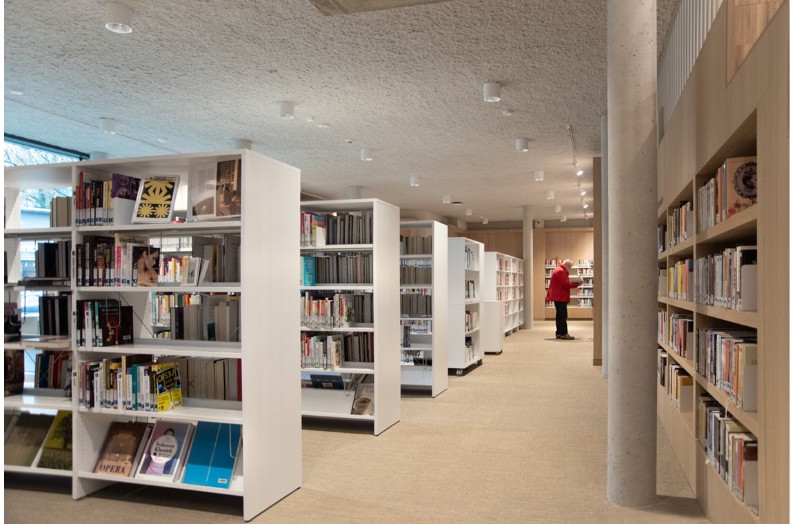 Bibliothèque municipale d'Pelt, Belgique - Bibliothèque municipale et BDP