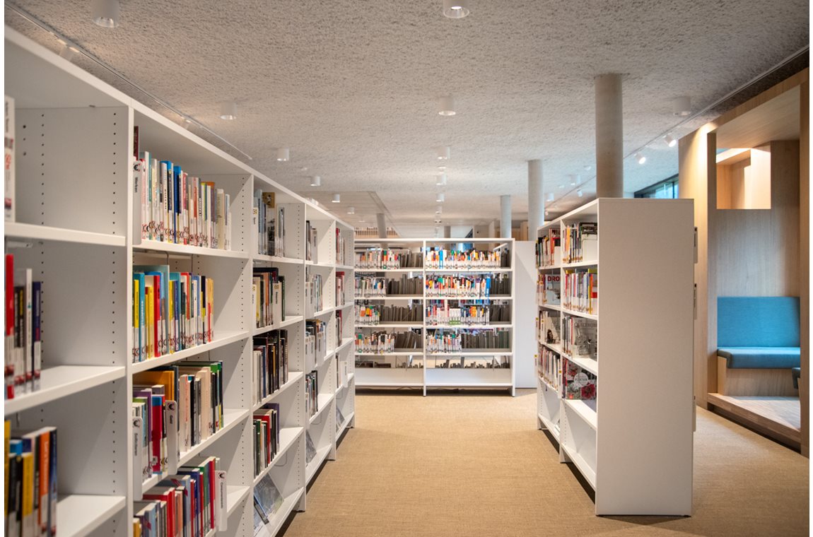 Bibliothèque municipale d'Pelt, Belgique - Bibliothèque municipale et BDP
