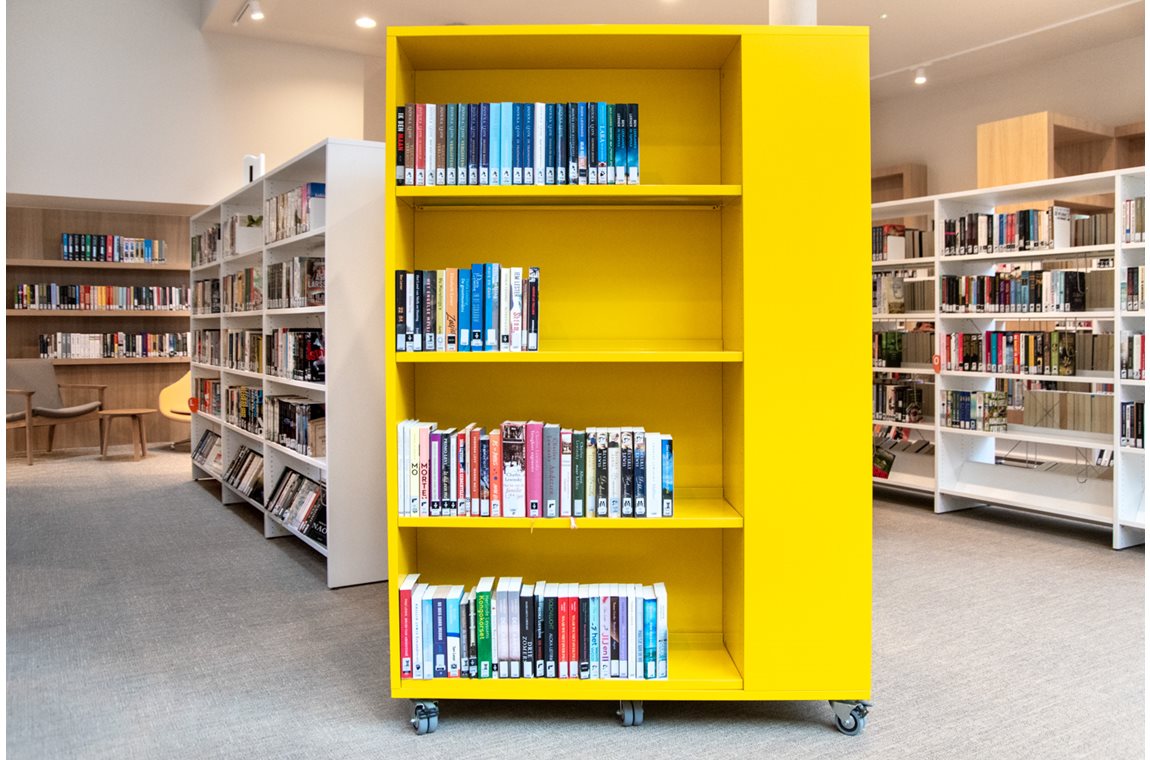 Bibliothèque municipale d'Pelt, Belgique - Bibliothèque municipale et BDP