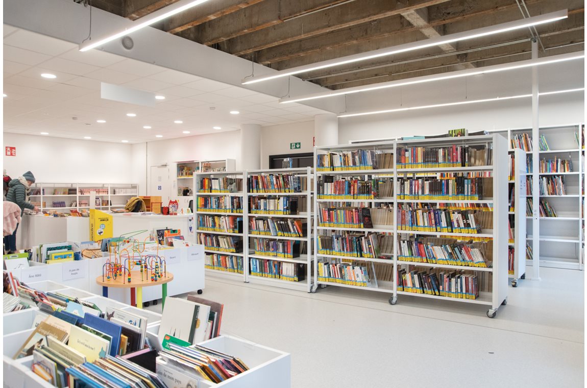 La Louviere Public Library, Belgium - Public library