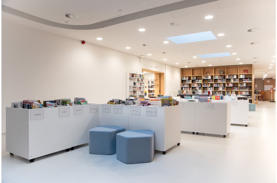 La Louviere Public Library, Belgium - Public library