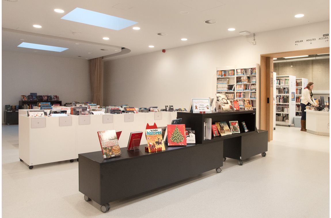 La Louviere Public Library, Belgium - Public library