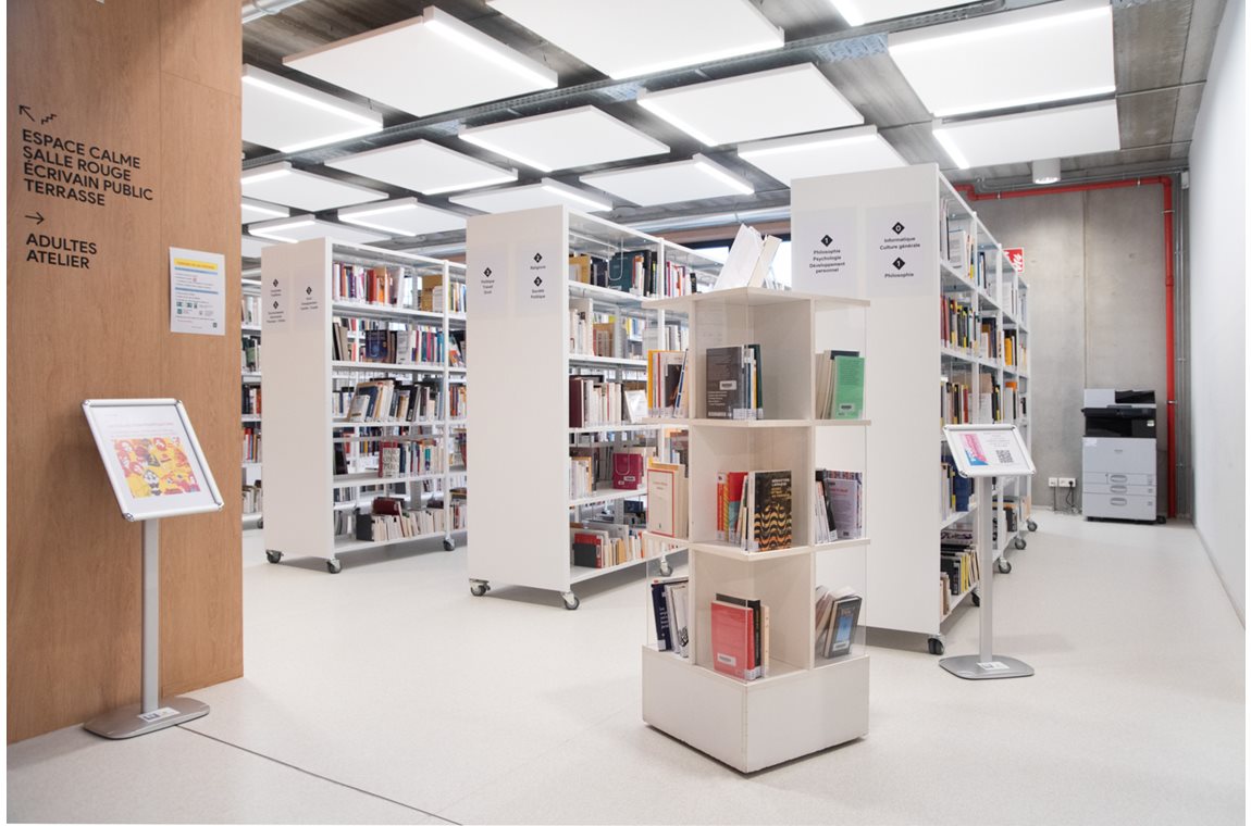La Louviere Public Library, Belgium - Public library