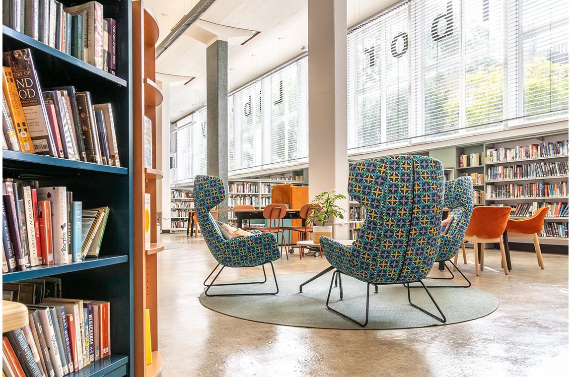 Bibliothèque municipale de Holborn, Royaume-Uni - Bibliothèque municipale et BDP