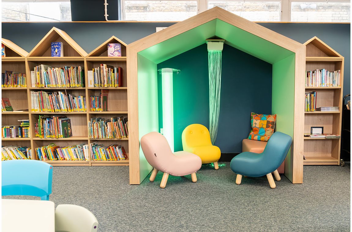 Bibliothèque municipale de Holborn, Royaume-Uni - Bibliothèque municipale et BDP