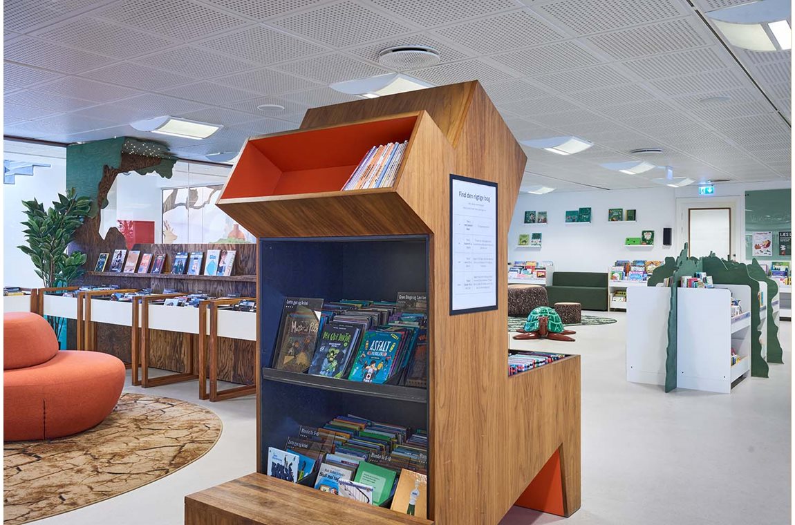 Kulturium Ishøj Bibliothek, Dänemark - Öffentliche Bibliothek