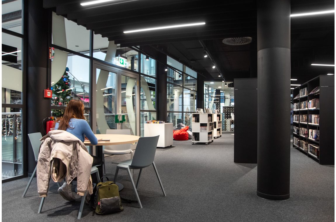 Bibliothèque municpale de Heilbronn, Allemagne - Bibliothèque municipale et BDP