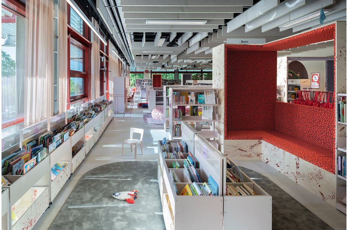 Bibliothèque municipale de Västra Frölunda, Suède - Bibliothèque municipale et BDP