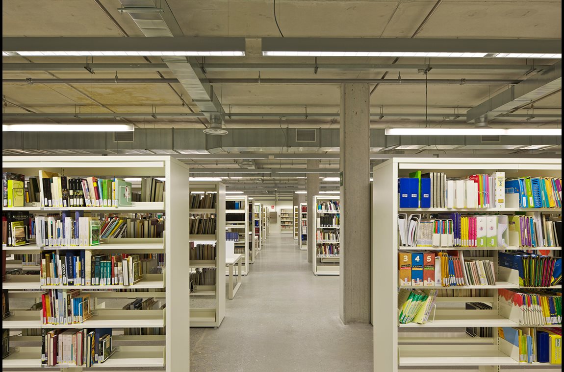 Bibliothèque de l'université San Sebastian, Espagne - Bibliothèque universitaire et d’école supérieure