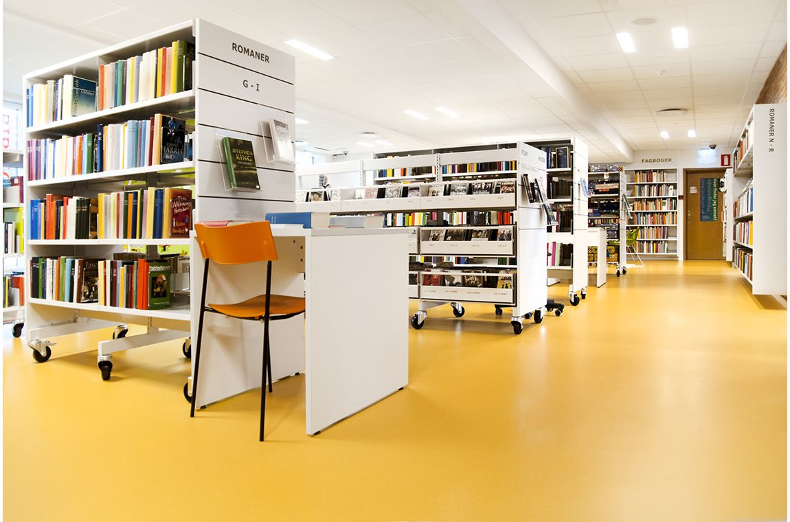 Bibliothèque municipale de Vojens, Danemark - Bibliothèque municipale et BDP