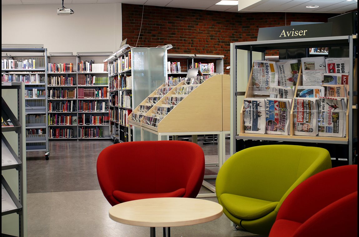 Öffentliche Bibliothek Raufoss, Norwegen - Öffentliche Bibliothek