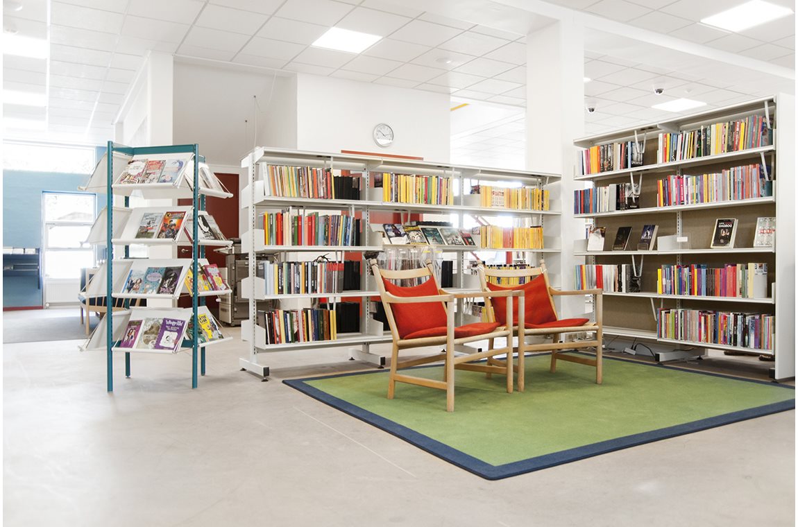 Öffentliche Bibliothek Svinninge, Dänemark  - Öffentliche Bibliothek
