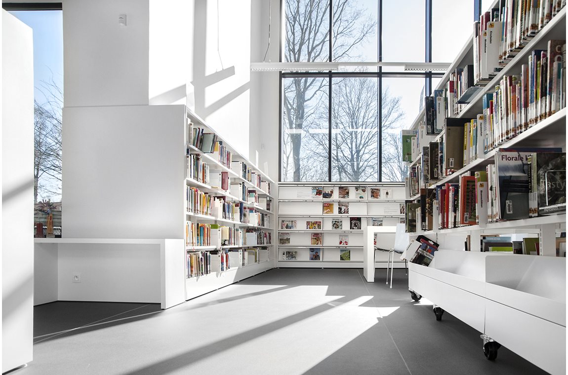 Zoersel bibliotek, Belgien  - Offentliga bibliotek